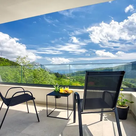 빌라 Hill, Heated Infinity Pool, Jacuzzi, Sauna, 5 En-suite Bedrooms, A Media Tugare